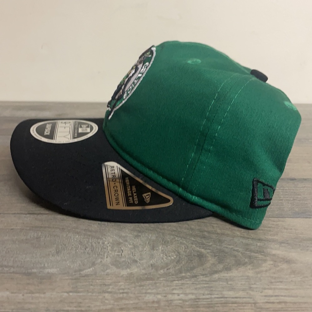 New Era Boston Celtics 17X World Champions Snapback (9FIFTY) Green/Black Retro - Picture 4 of 8